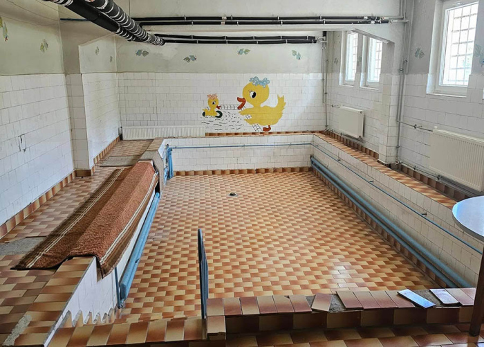 Възстановяват басейна в горнооряховската ДГ „Щастливо детство“