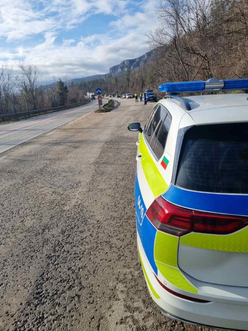 Специализирана полицейска операция проведоха на пътя В. Търново - Русе