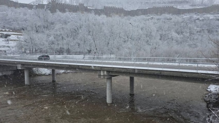 Нивото на р. Янтра спада