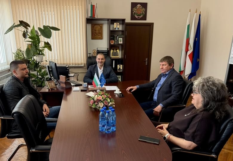 Кметът на Лясковец Васил Христов проведе среща с председателя на Зоналния съвет на БФС във Велико Търново Камен Алексиев