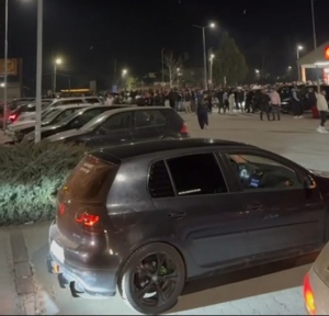 Полицията предотврати опит за незаконни състезание с коли в Павликени (СНИМКА+ВИДЕО) 