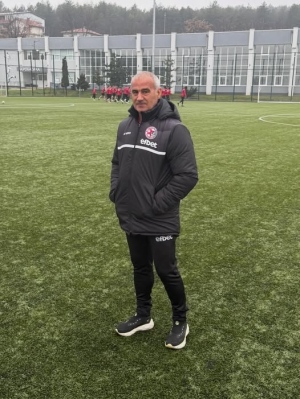 Сашо Ангелов изведе \"Локомотив\" за първа тренировка