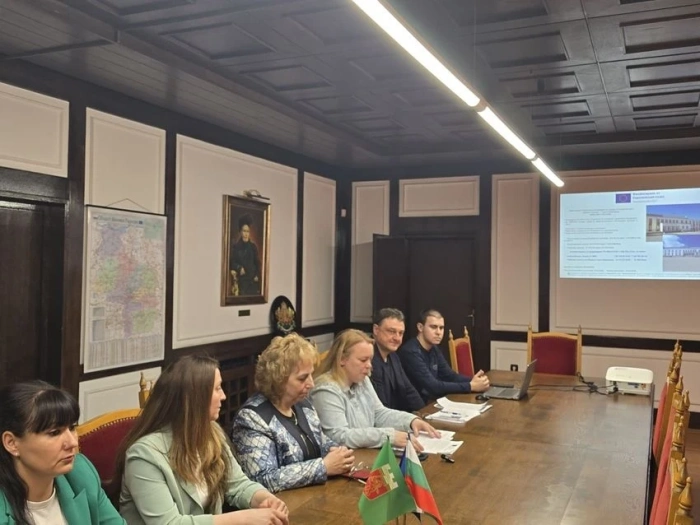 Отчетоха дейностите по обновяването на Спортна зала \