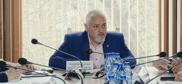 Областният управител Валентин Михайлов свика  спешно съвещание с отговорните институции заради покачване нивата на водоемите и предстоящите валежи