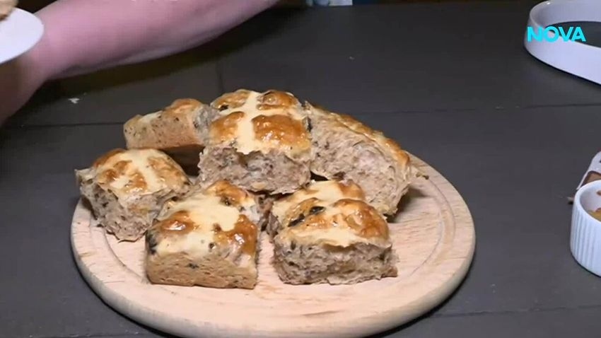 Първи фестивал на козунака в село Бутово събра чужденци и местни традиции