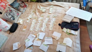 Акции „Купен вот”: Откриха 200 000 евро във Варна и списъци с имена и пари в колата на кандидат-депутат във Велико Търново