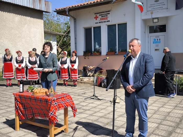 Започна рехабилитацията на още 2 км. от пътя Павликени – Дъскот - Паскалевец