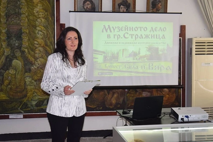 В Стражица отбелязаха Нощта на музеите с гостуване на съкровището от Нова Върбовка