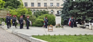 България отбелязва Деня на Ботев и загиналите за свободата и независимостта