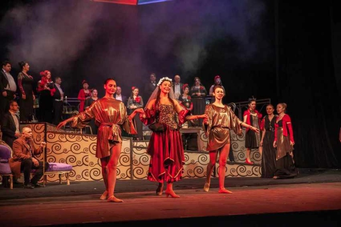 Премиера на „Царицата на чардаша“ под звездите на Царевец