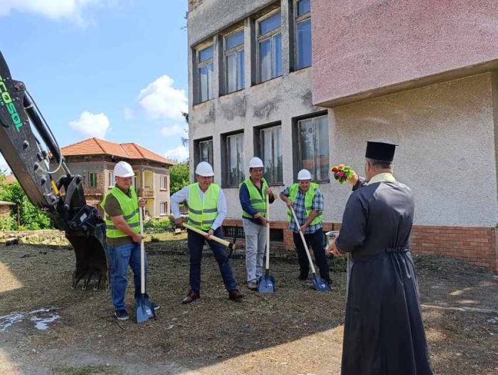 Община Павликени даде официален старт на реконструкцията на водопроводните мрежи в Горна и Долна Липница