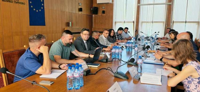 В Областна администрация – Велико Търново се проведе работна среща относно честите прекъсвания на електрозахранването в региона