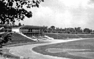 Стадион „Локомотив“ в Горна Оряховица е открит на 14 август 1956 година