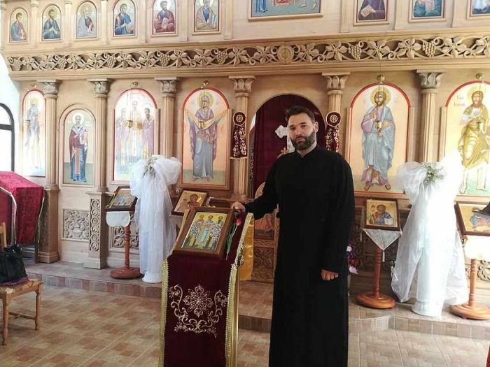 Разследват свещеник, напуснал Горна Оряховица, злоупотребил ли е с доверието на миряни (ВИДЕО)
