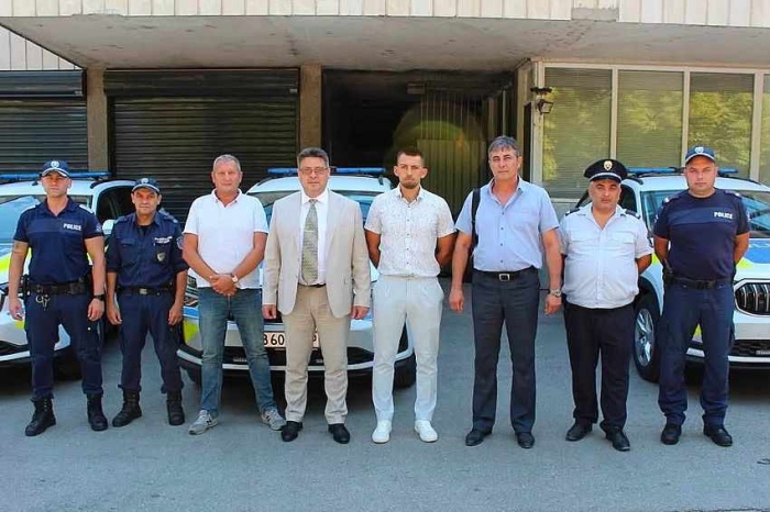 С още пет автомобила ОДМВР -В. Търново обнови автопарка си