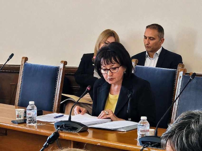 ВЕЛИКОТЪРНОВСКИ ДЕПУТАТ: Правната комисия прие на първо четене промени в ГПК за ограничаване на „делата-шамари“ 