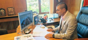 Областният управител Марин Богомилов участва в работна среща с директори на училища преди старта на новата учебна година