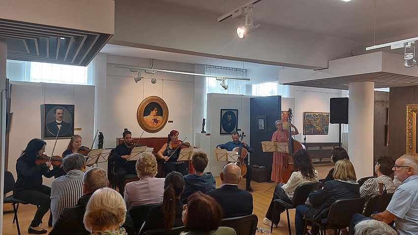 С богата културна програма и класически концерт „Музика от три века“ продължават празниците „Свищовски лозници“ в Свищов