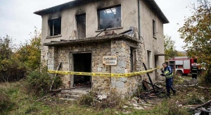 Задържаха 24-годишен мъж за пожар в изоставена сграда във Върбовка