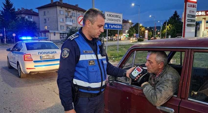 Шофьор-рекордьор: Хванаха мъж в Лясковец с 4,07 промила алкохол