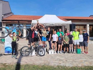 СУ „Вичо Грънчаров“ спечели купата за най-много участници в първата инициатива от кампанията „Посока: Бъдеще!“ на Младежки доброволчески клуб „Превенции“