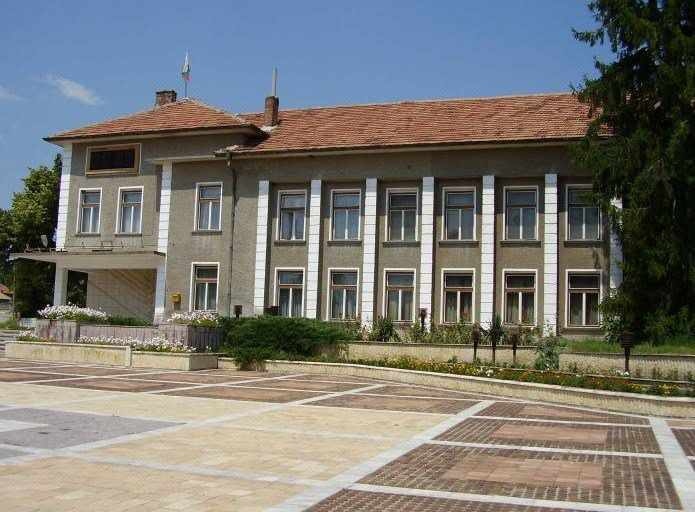 Община Свищов инвестира 664 хил. евро за ремонт на читалището в село Морава