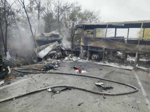 Пътниците от пострадалия при тежката катастрофа автобус са настанени в импровизиран кризисен център в община Полски Тръмбеш